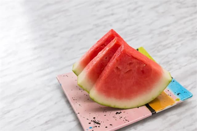 吃瓜群qq群号曝光！顶流网红夜店热舞视频流出，真相比传言还离谱？