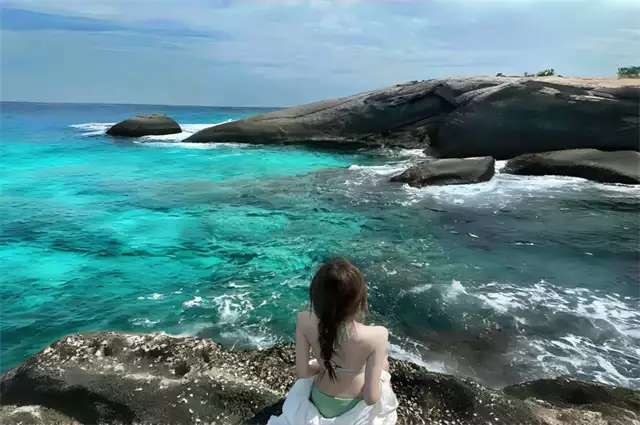 图片[2]-吃瓜吃瓜群qq群：这也敢播？未删减版八卦细节曝光，速看！-吃瓜